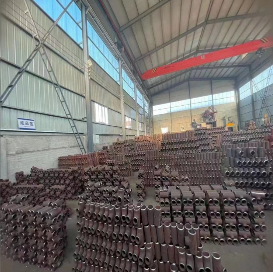 碳鋼、合金鋼三通庫存